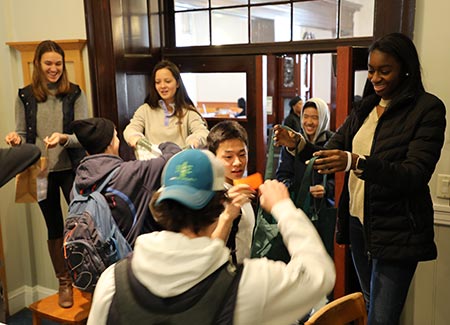 19-11_hunger-awareness